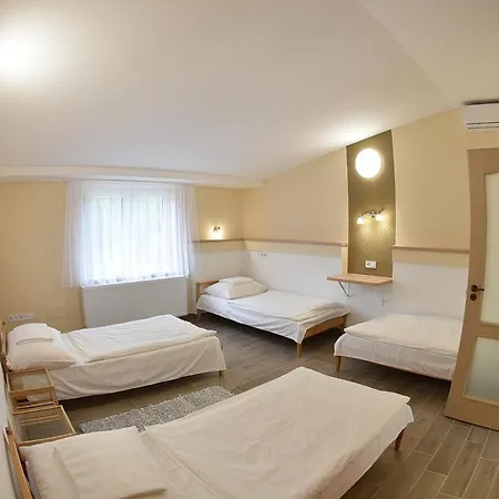 Szentesi Sport- Es Ueduelokoezpont Szentes