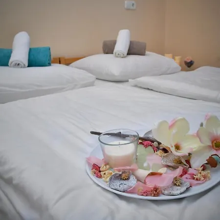 Szentesi Sport- Es Ueduelokoezpont *