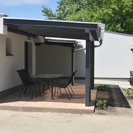 Semesteranläggning (resort) Szentesi Sport- Es Ueduelokoezpont Szentes
